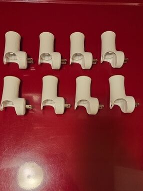 8 White Glade Plugins
